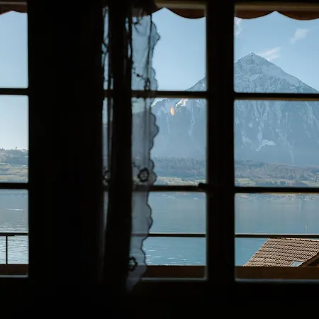 Bijou Beatus - Lakeview Sunset Retreat Merligen Exterior foto